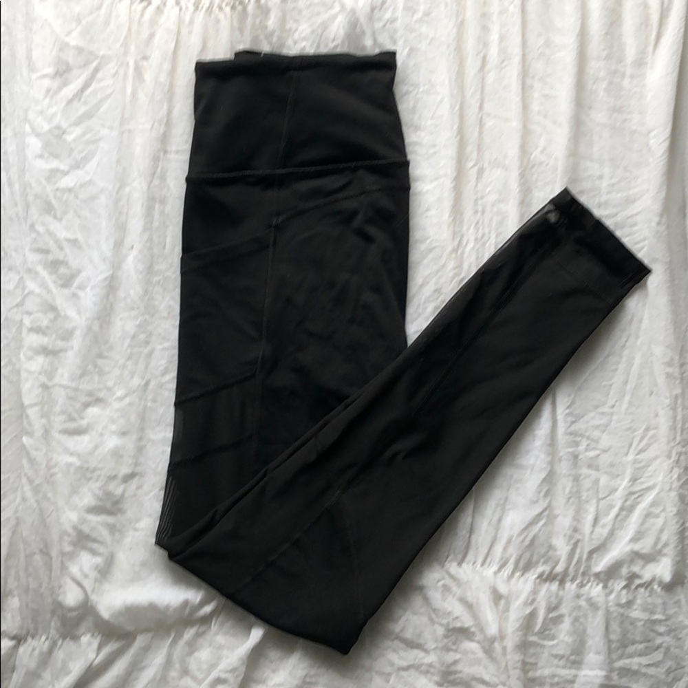 VICTORIA SECRET BLACK MESH LEGGINGS